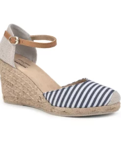 Sonoma Goods For Life® Gooseberry Women's Wedge Sandals