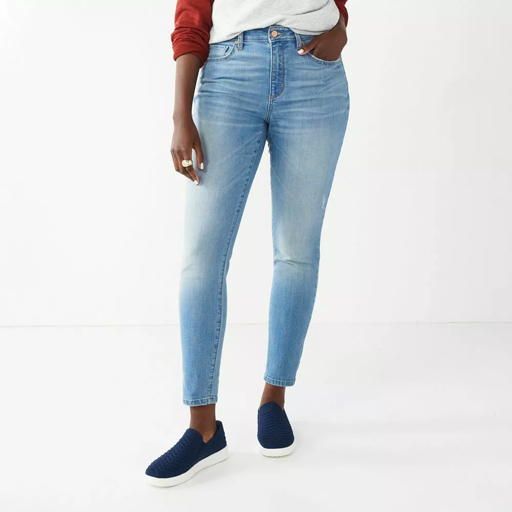 Petite Sonoma Goods For Life® High-Waisted Curvy Skinny Jeans - Image 4